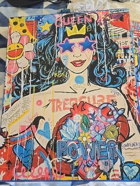 Queen Pop Art Canvas - Colorful Heart & Star Sunglasses
